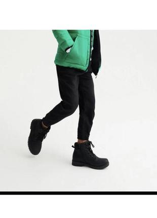 Ботинки черные