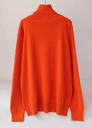 Класний якісний яскравий светр з розрізами по бокам3 фото