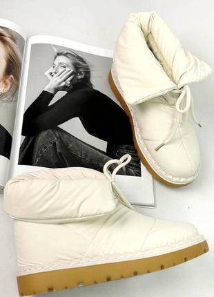 Дутики черевики зимові водонепроникні чорні білі молочні