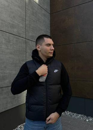 Безрукавка nike club оригінал із бірками нова на осінь