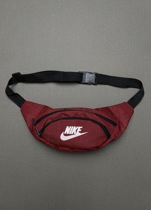 Бананка nike червоний меланж