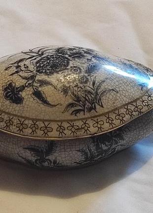 Эксклюзивная фарфоровая шкатулка
