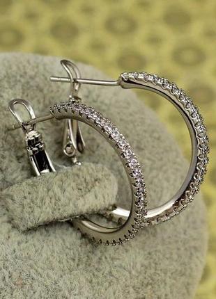 Серьги колечки xuping jewelry конго с камнями 2 см серебристые
