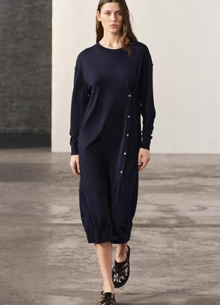 Трикотажное вязаное платье zara,p.m