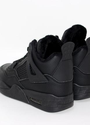 Зимові спортивні черевики кросівки на хутрі чорний9 фото