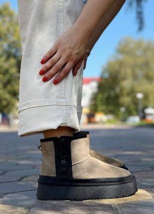 Уггі жіночі