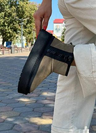 Уггі жіночі