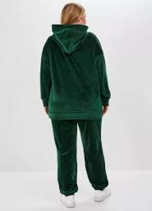 Велюровый костюм