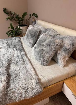 Тепла велюрова постільна білизна євро з 4 наволочками