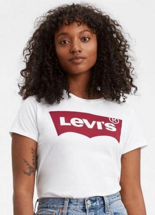 Футболка levi’s , m