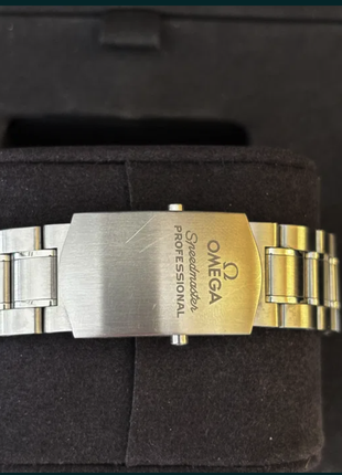 Omega speedmaster professional moonwatch