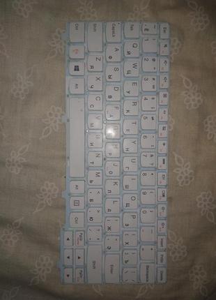 Клавиатура к ноутбуку lenovo 100s-11iby ideapad. model 80r2.
на запчастини.