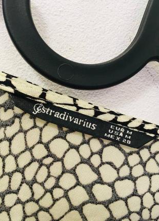 Платье с пуговицами питон из натуральной вискозы stradivarius7 фото