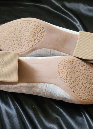 Шкіряні срібно-золотисті туфлі  ara,розмір 39.4 фото