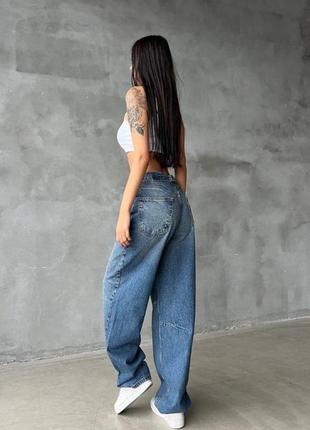 Трендові жіночі прямі джинси (скейтерські)4 фото