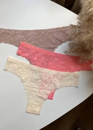 Жіночі трусики бразиліани мереживний набір з 3 штук різні кольори