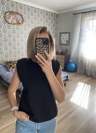 Футболка zara с плечиками
