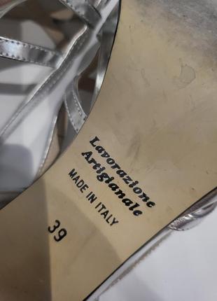 Винтажные босоножки кожаные madeleine