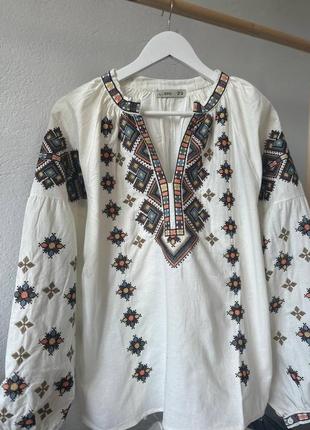 Вышиванка женская богатая вышивка