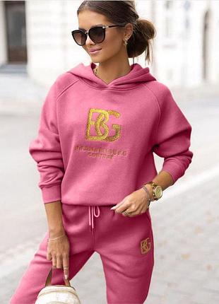 Костюм спортивный женский