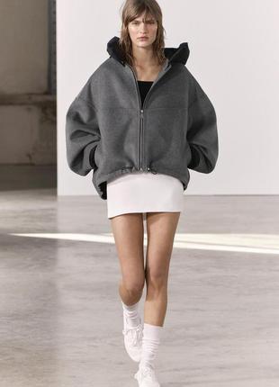 Крутий бомбер zara