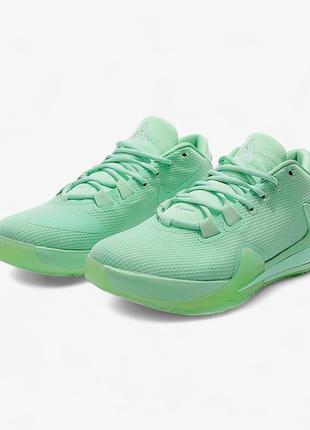 Nike zoom freak 1: баскетбольные кроссовки для динамичной игры5 фото