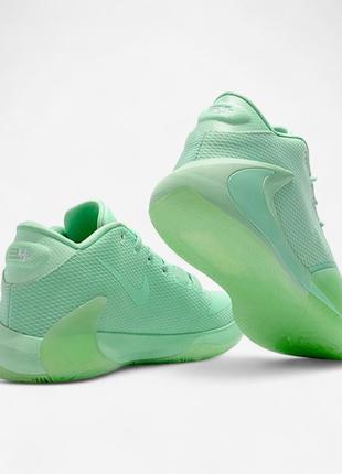 Nike zoom freak 1: баскетбольные кроссовки для динамичной игры6 фото