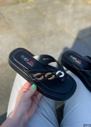 Шльопанці жіночі через пальчик угорщина