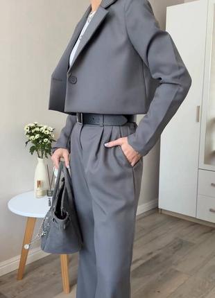 Базовый деловой костюм с укороченным пиджаком 💕 стильный костюм в офис 💕 костюм двойка3 фото