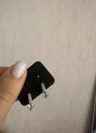 Сережки. медичне золото