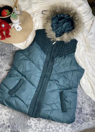 1+1=3 🌿 теплий жилет пуфер george 18 l xl 46 темно-зелена жилетка з капюшоном та вʼязаним декором