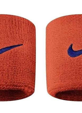 Напульсник nike swoosh wristbands 2 pk team orange/college na помаранчевий уні osfm