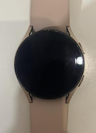 Часы samsung galaxy watch 4