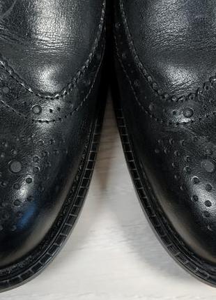 Шкіряні чоловічі туфлі броги clarks оригінал, розмір 43