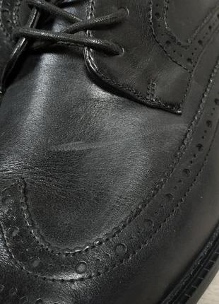 Шкіряні чоловічі туфлі броги clarks оригінал, розмір 43