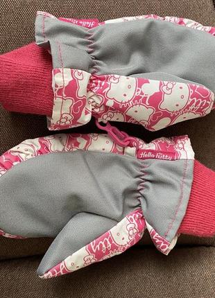 Рукавички hello kitty на 2-3роки 5