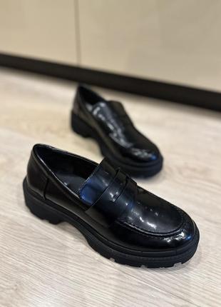 Лоферы zara