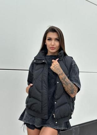 Женская жилетка