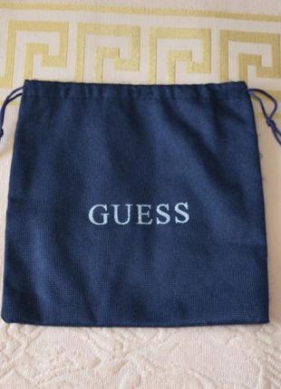 Guess пыльник 19*19
