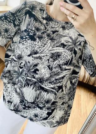 Блузка дуже легенька