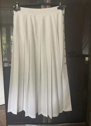 Спідничка дуже красива і модна