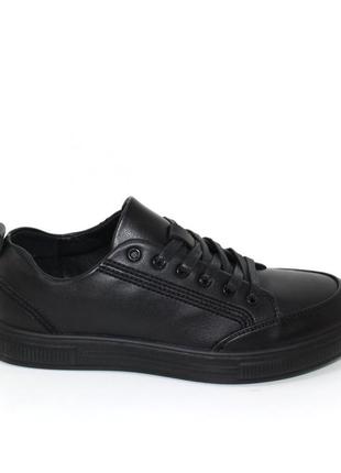 Чоловічі чорні спортивні туфлі на шнурках із плоскою підошвою чорний3 фото