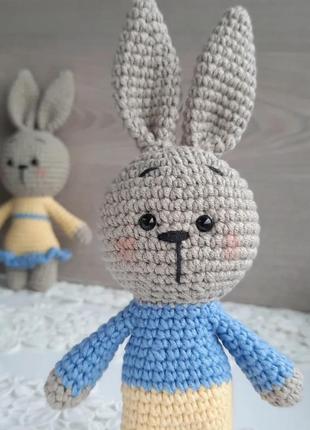 Игрушки ручной работы, патриотический сувенир, зайчик вязаный, мягкая игрушка зайчик,...