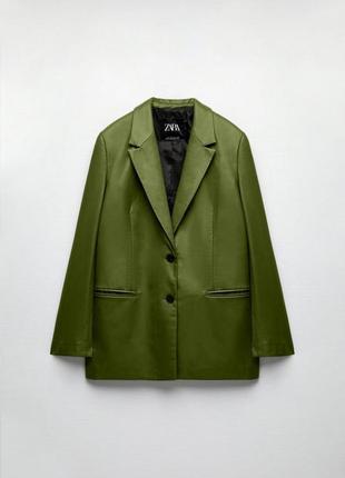-60% 💚оливковый блейзер пиджак из экокожи zara