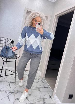 Стильный вязаный свитер с узором есть разные цвета