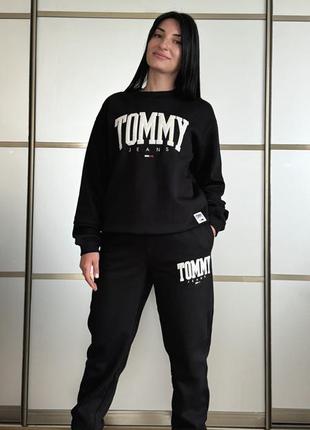 Костюм tommy jeans на флисе оригинал, новый