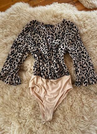 Боди новый от boohoo
