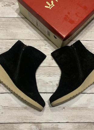 Замшевые зимние ботиночки monarch shoes