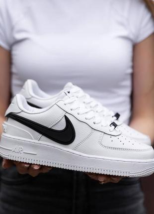 Жіночі кросівки nike air force 1 low ‘07 white black