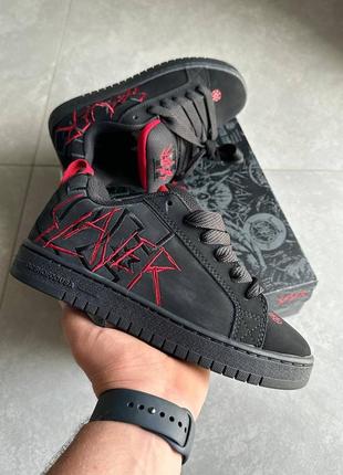dc х slayer court graffik